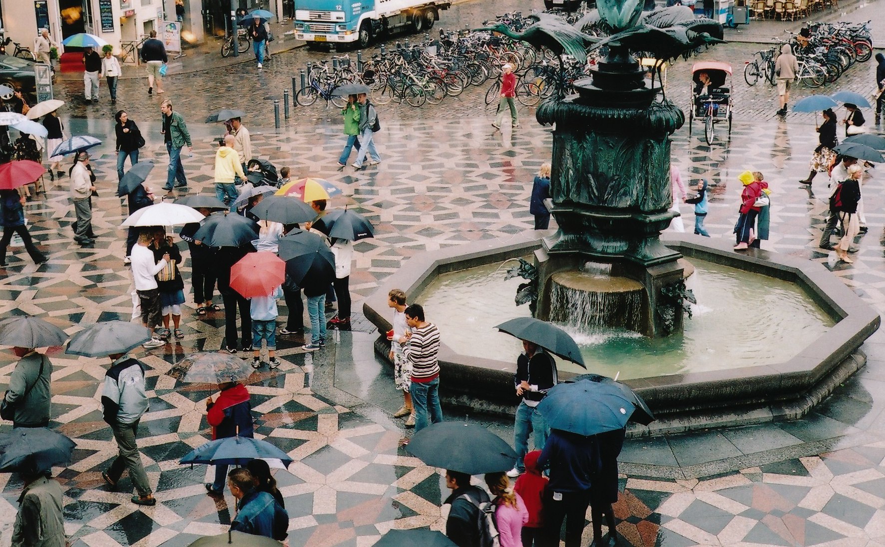 Kobenhavn crowd